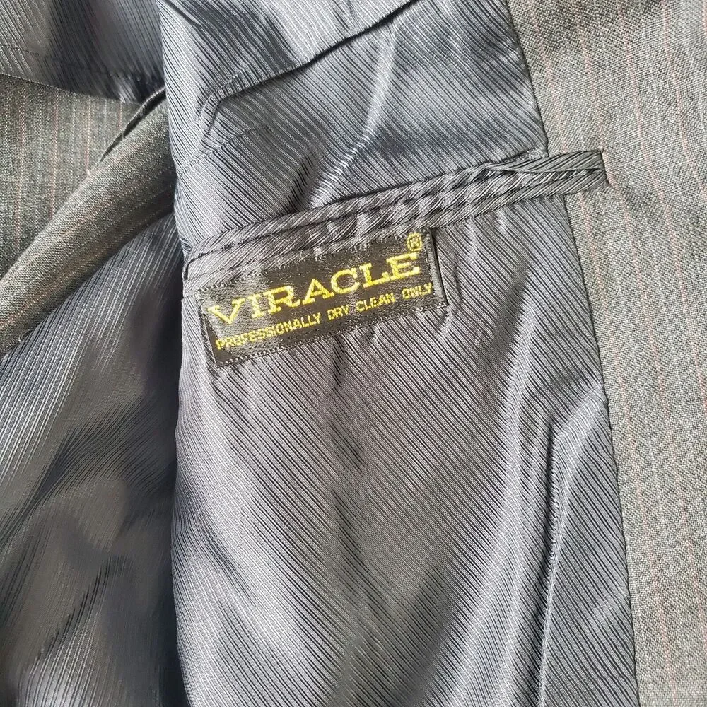 Hart Schaffner Marx Vintage Suit Coat Size 44 Pinstripe Gray Grey Viracle Blazer